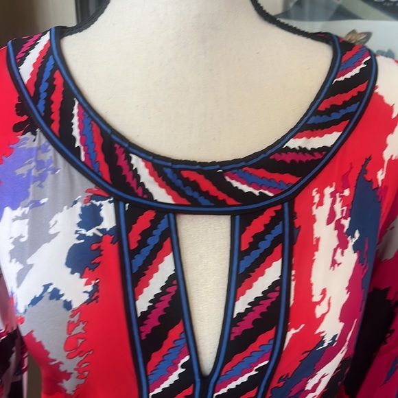 BCBG Bright Festive Sexy - Picture 2 of 12